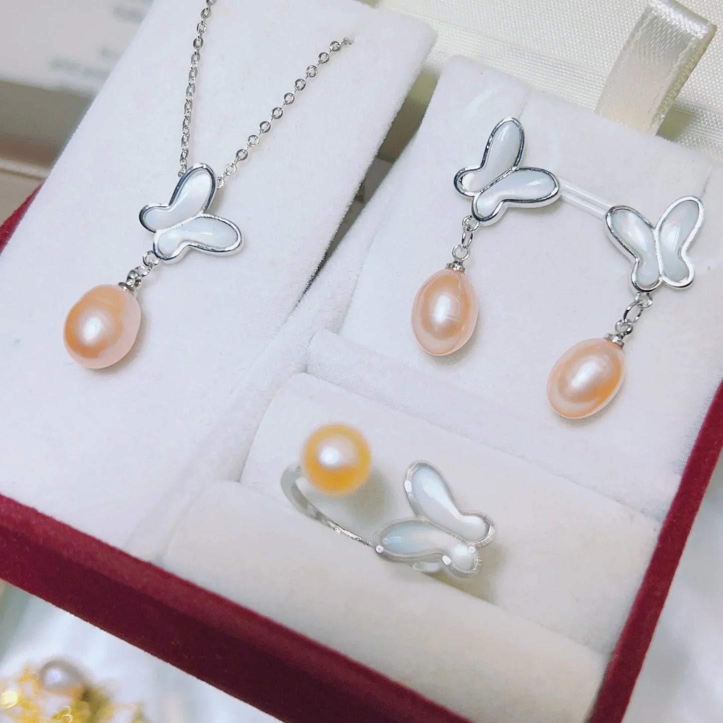 one set freshwater pearl white pink rice 6-8mm pendant necklace /earrings/Ring butterfly shell