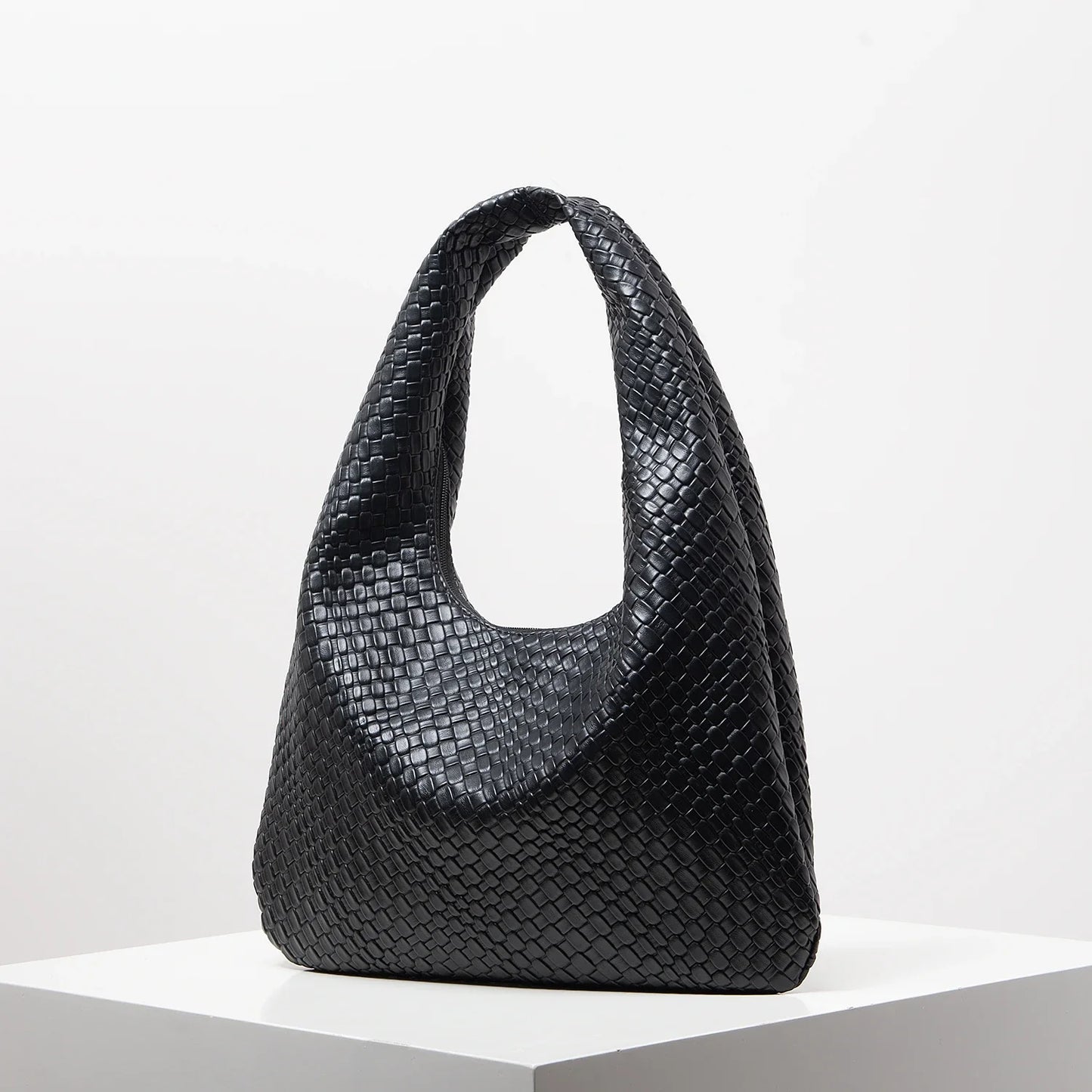 Retro Artificial Woven Leather Shoulder Bag, Women's Handbag, Large Capacity Tote Bag, Crescent Bag, Zipper Armpit Bag, Daily Commuter Bag (Random Pattern)