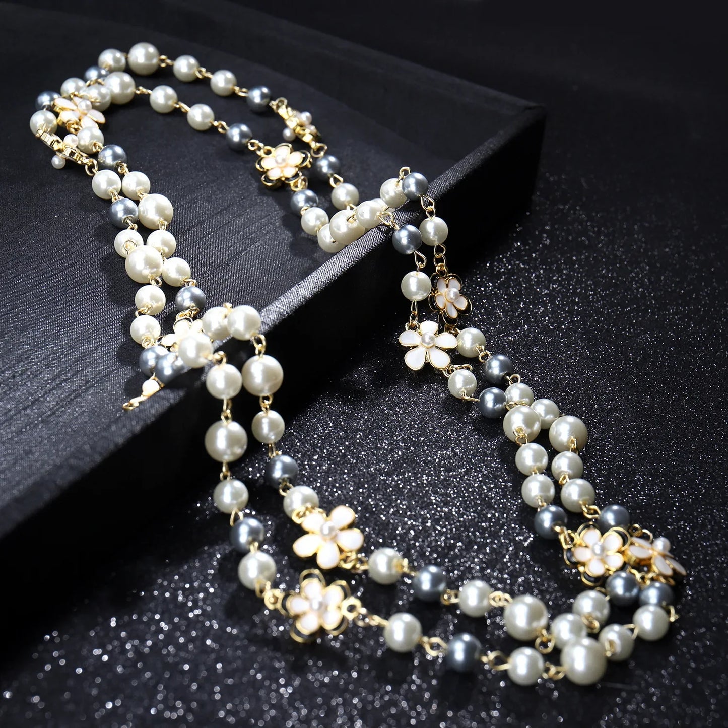 Vintage Lady Camellia Pearls Flower Long Necklace Chain Elegant Double Layers Fashion  Jewelry For Women Party Collares de moda