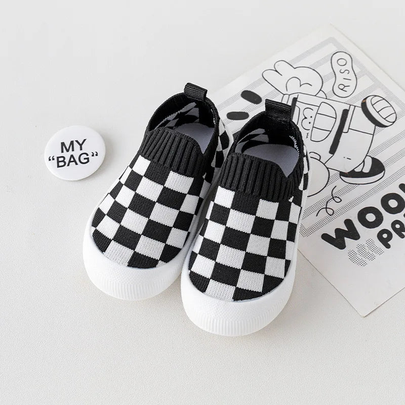 New Baby Walking Shoes Summer Breathable Soft Soled Shoes for Boys and