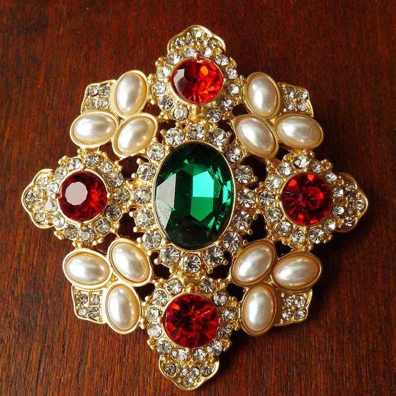 Vintage Enamel Cross Embossed Brooch Pearl Rhinestone High Sense Women's Pin Suitable for Women's Wedding Party Jewelry