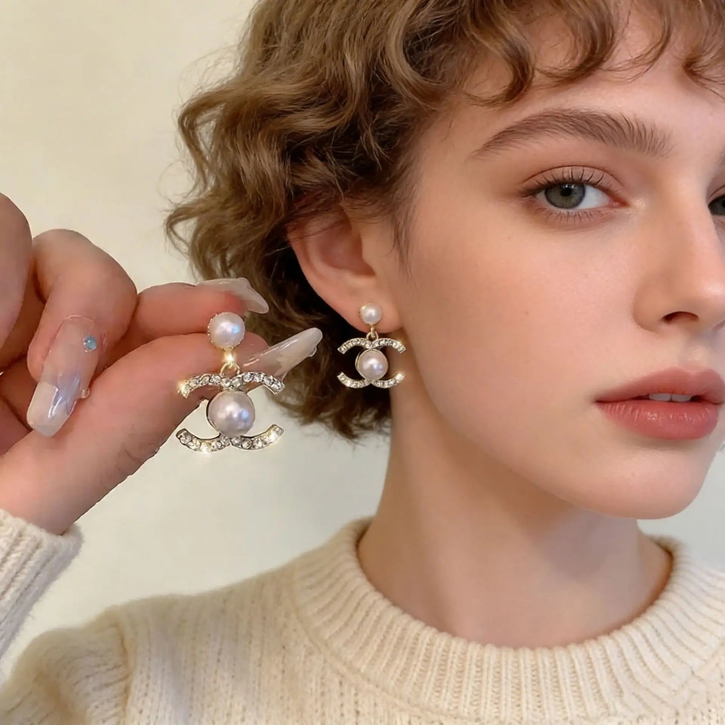 Minimalist Luxury Pearl Rhinestone Drop Earrings Gold Tone Dangle Stud Earrings Elegant Office Business Daily Wear Jewelry For Ladies