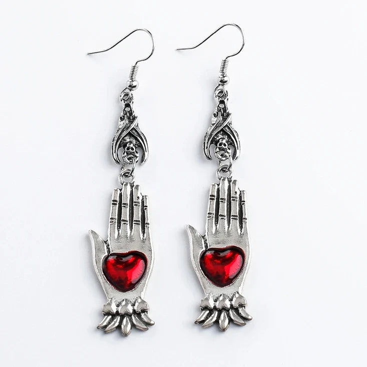 New Dark Vintage Gothic Collection Earrings Sacred Heart Goth Halloween Earrings for Women Red Oil Drop Gothic Punk Accessories