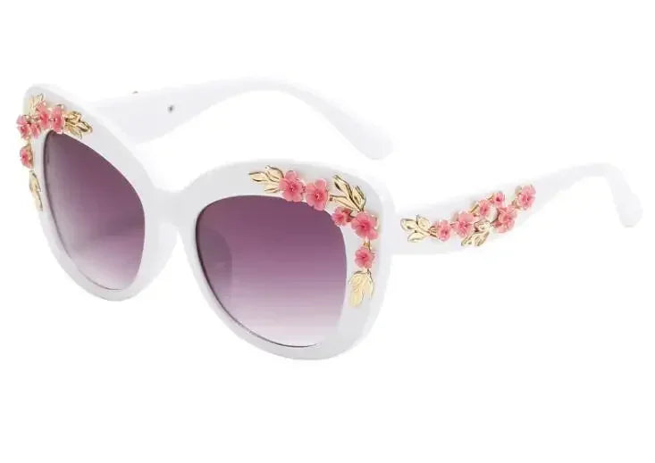 Retro Cat Eyes Sunglasses  Flower Cat Eyes Sunglasses UV400 Butterfly Eyes Broken Plastic Gradient Men's and Women's Sunglasses