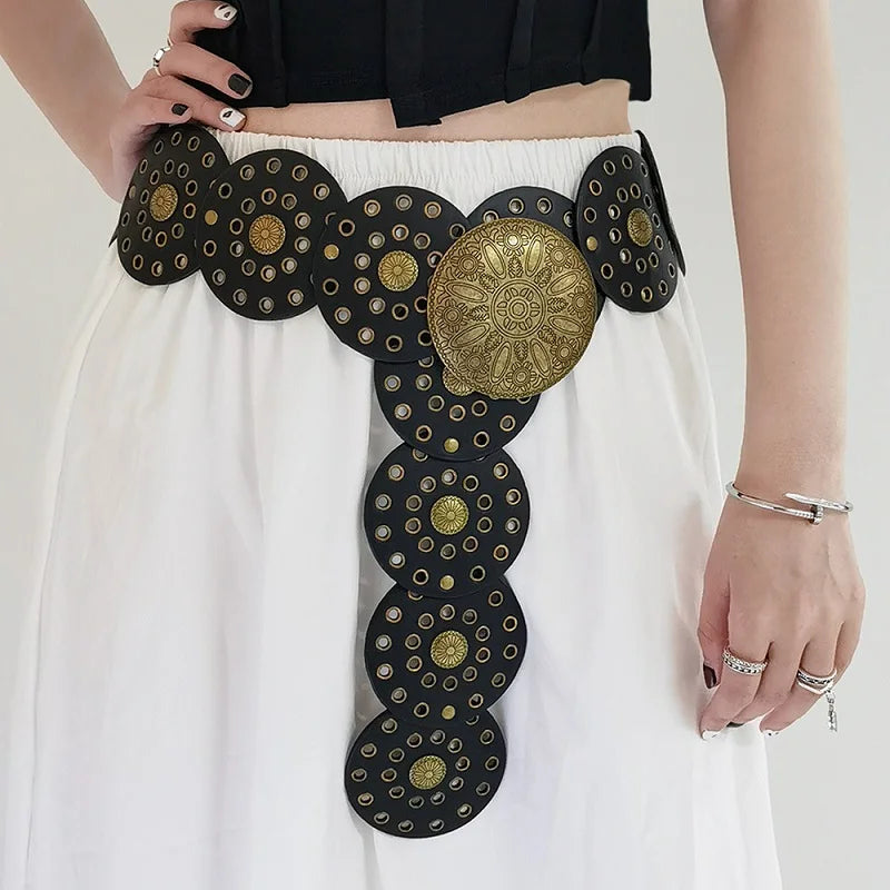 Women's Western Denim Belt High Quality Metal Hollow Ladies Trend Wide Waistband Vintage Personalized Round Belts DT148