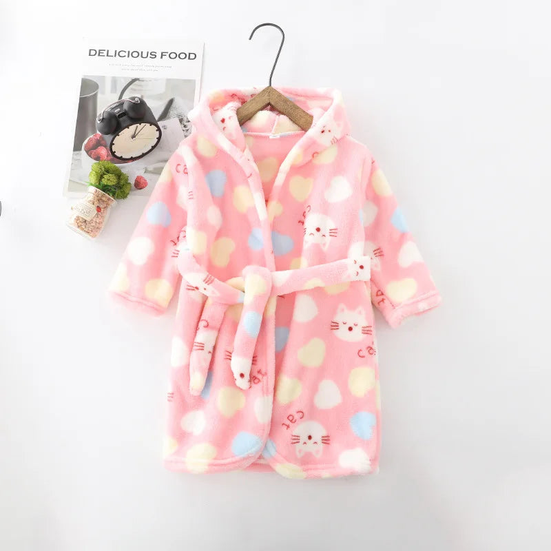 Winter Children Flannel Bath Robe Baby Cartoon Printed Hooded Bathrobe Baby Boy Girl Pajamas Kids Sleepwear Robe Nightgown