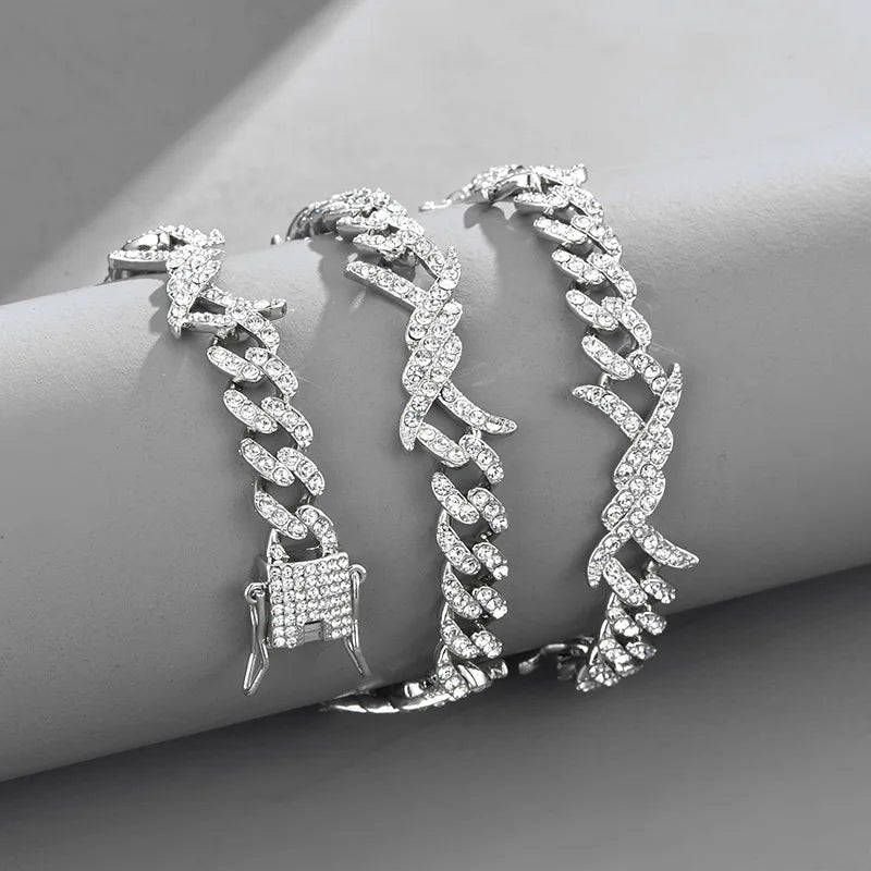 Interlocked Paved Curb Chain Choker Hip Hop Elegant European Style Women Dating Daily Sparkling Neck Accessories