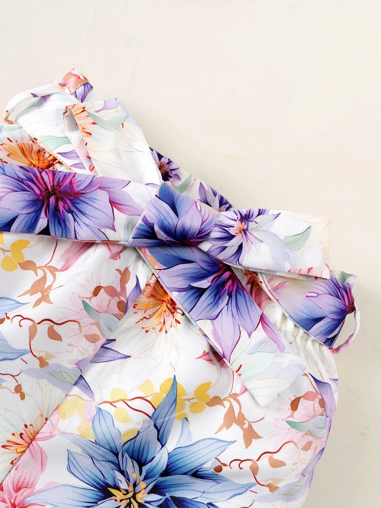 2PCS Child Girl Clothes Set Shoulder Leakage Short Sleeve Top+Flower Shorts with Bow Summer Lovely Wear for Kid Girl 4-7 Years