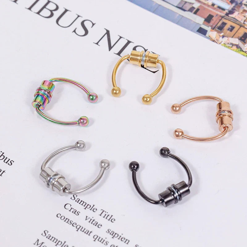 1/4pcs Women Fake Piercing Nose Ring Hoop Septum Piercing Nose Clip