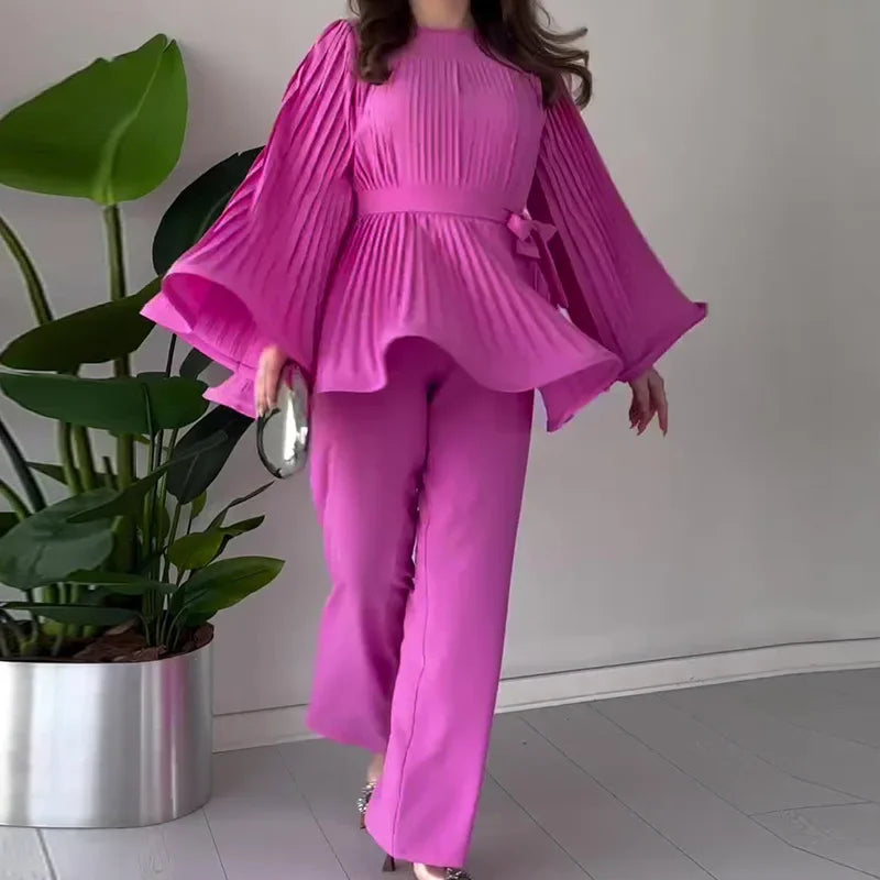 Women's New Autumn Two-piece Set Round Neck Bat-sleeved Pleated Big Swing Frenum Top Temperament Elegant Loose Straight Pants