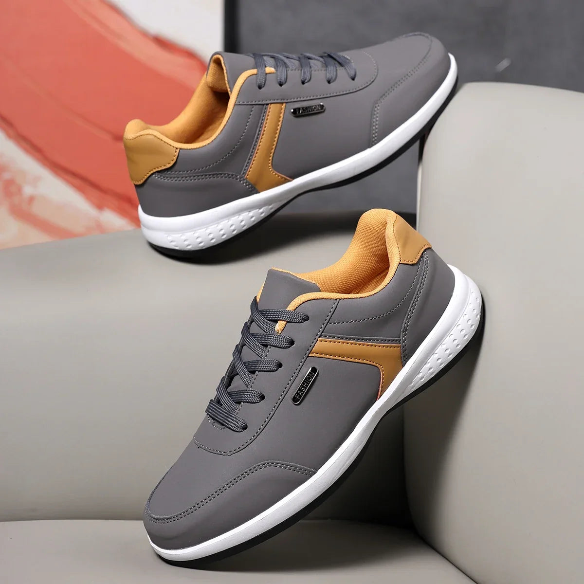 Men's Running Shoes 2025 Autumn Shock-absorbing Sports Shoes Plus Size Yellow Flat Bottomed Lightweight Casual Walking Shoes
