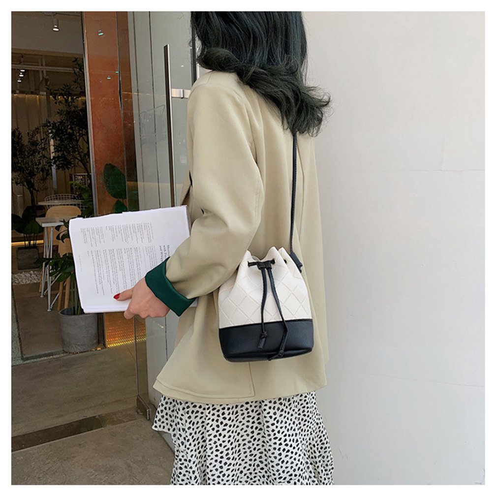 All-Match Drawstring Shoulder Bag Female Women Small Bucket Bag Ladies Handbag Retro Messenger Bag Vintage Tassel