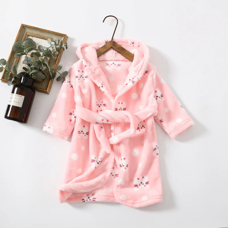 Winter Children Flannel Bath Robe Baby Cartoon Printed Hooded Bathrobe Baby Boy Girl Pajamas Kids Sleepwear Robe Nightgown