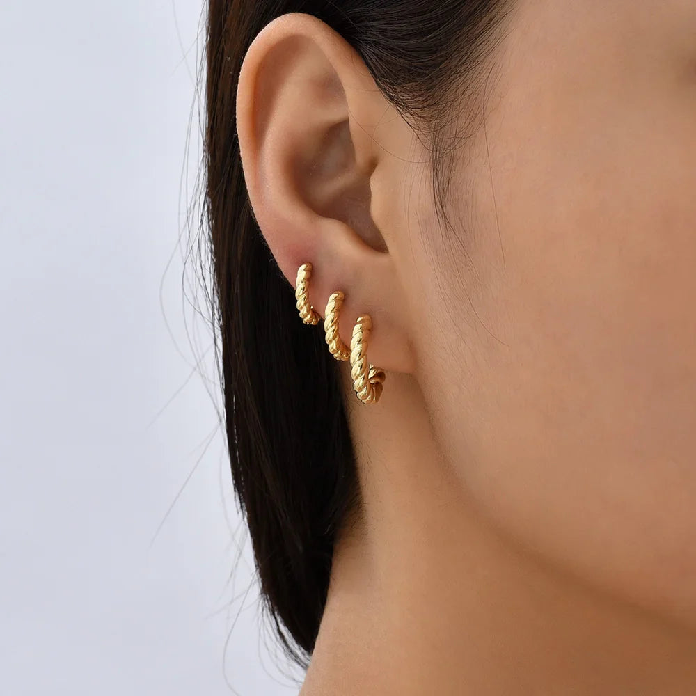 New Trendy Stackable Cartilage Twisted Huggie Ear Buckle Gold Color Circle Hoop Earrings for Women Creative Jewelry 12/14/16mm