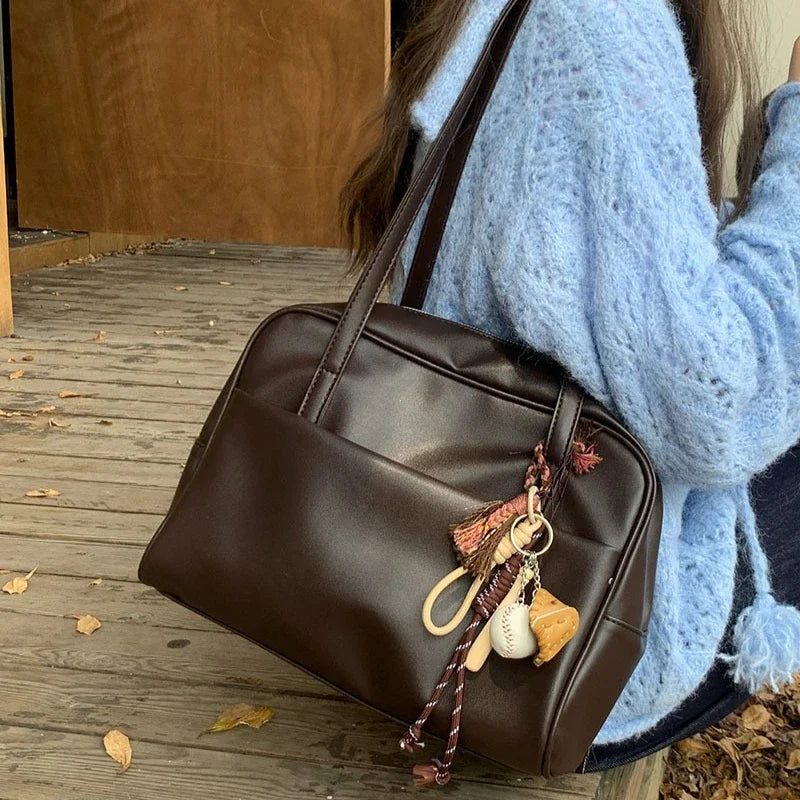 Large Capacity Single Shoulder Women's Bag, Versatile Vintage Underarm Bag.