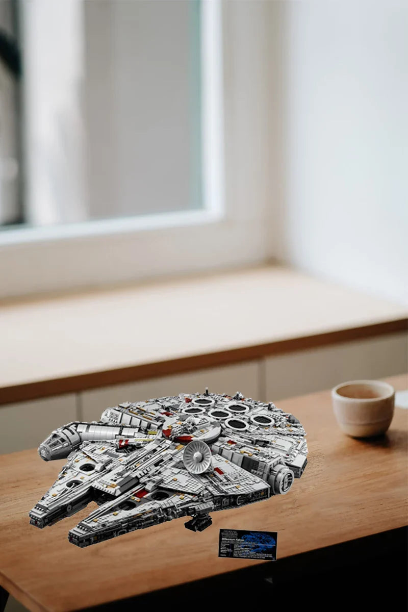 LEGO 75192 Star Wars Ultimate Millennium Falcon Expert Architecture Kit and Starship Model (Adult Version)Puzzle Building Blocks