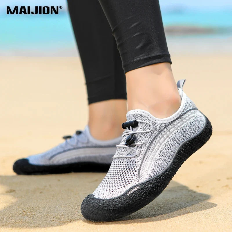 Barefoot Beach Wading Shoes Men's Quick Dry Mesh Water Sports Shoes Women Anti-slip Seaside Aqua Shoes Outdoor Wading Sneakers