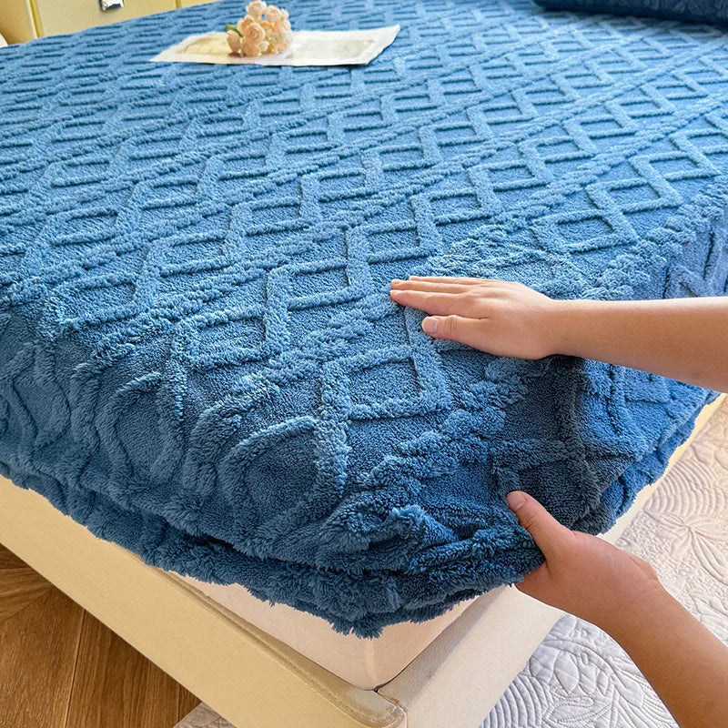 1pc Winter Warm Bed Sheet with Elastic Band Single/Queen/King Mattress Cover.