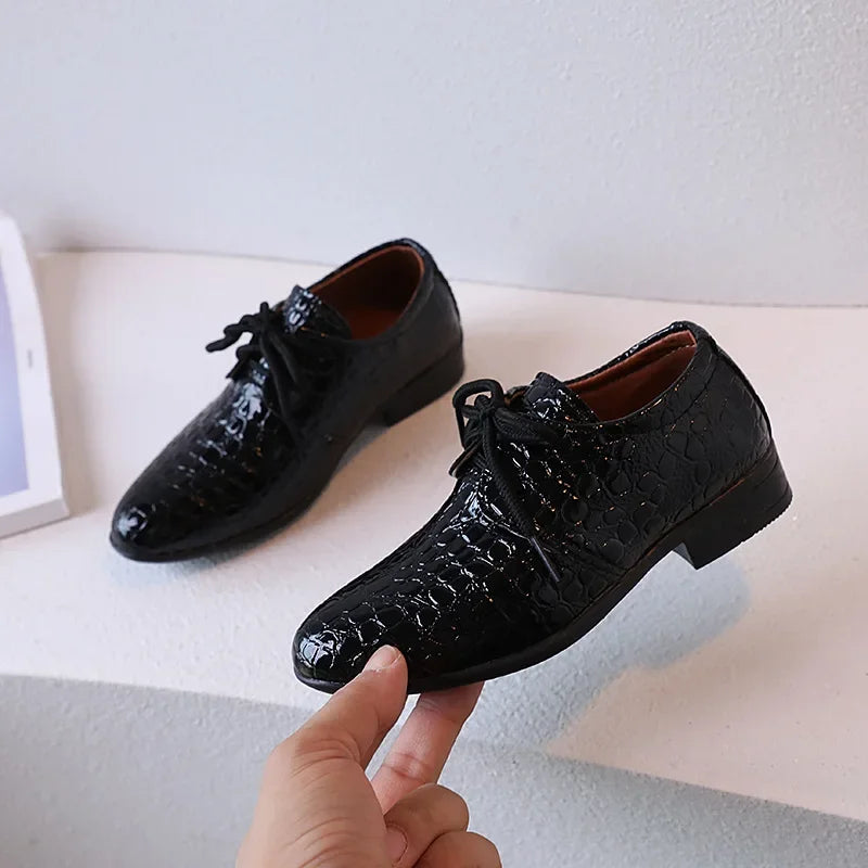 Children Leather Shoes for Boys, Pointed-toe Casual, Spring and Autumn 2023 Performance Shoes.