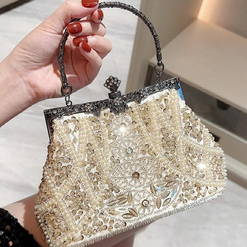 New Vintage Embroidered Beaded Dinner Handbag with Cheongsam Bag Pearl Banquet Hand Carrier Chain Bag Fine and High Quality