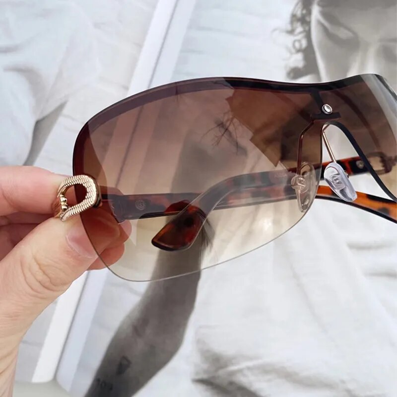 Women's Luxury Sunglasses Vintage Gradient Y2K Style Sun Glasses Men Rimless Pilot Goggles Uv400 Unisex Glasses for Spicy Girls