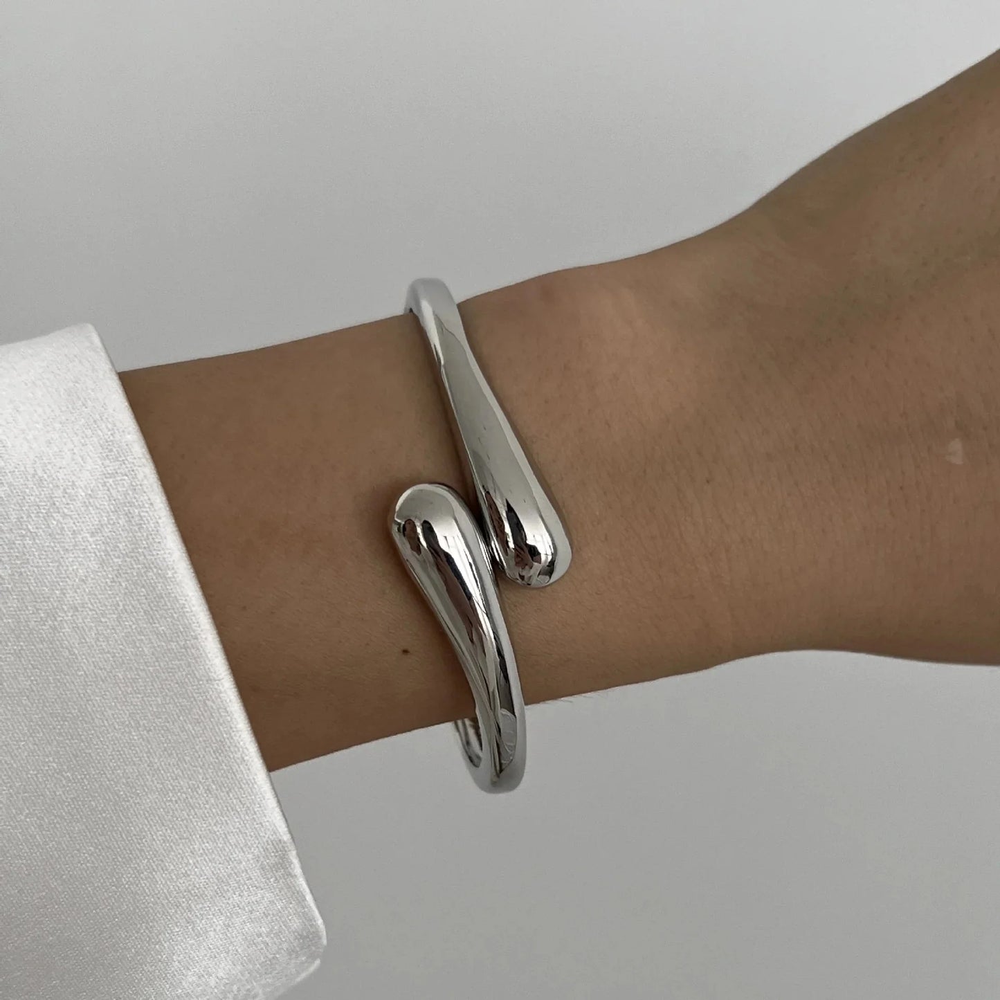 Geometric Spring Bangles Bracelet