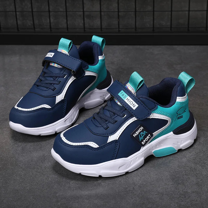 Autumn and Winter Children's Shoes, Boys' Sneakers, Leather Surface, Non-Slip, Versatile Sports Shoes.