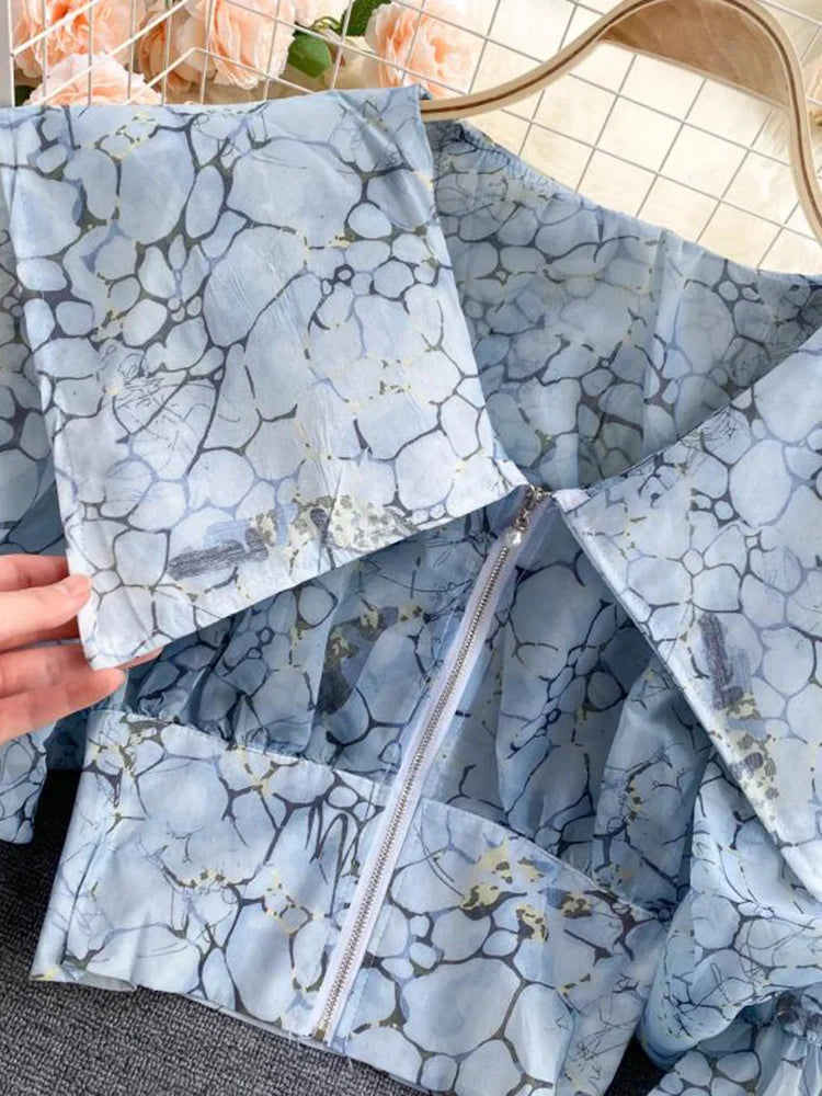 Women's  Autumn Spring Blouse European Court Style Retro Puff Sleeve Big Lapel Short Zipper Printed Shirts Female Blusa PL541