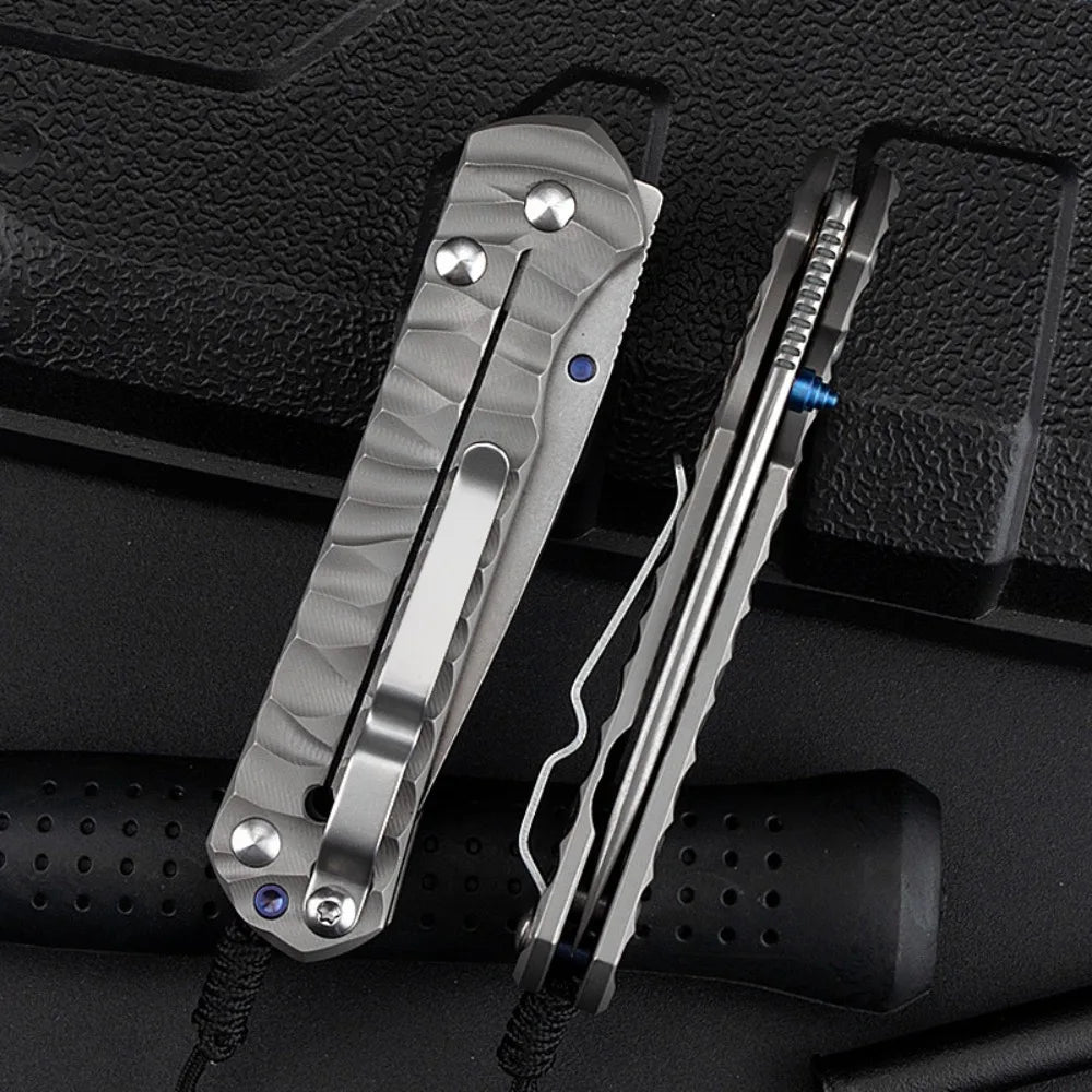 New Style Outdoor Pocket Folding Knife Damascus Steel Blade Titanium Alloy Handle Portable Knives Peeling Tool Jungle Knives