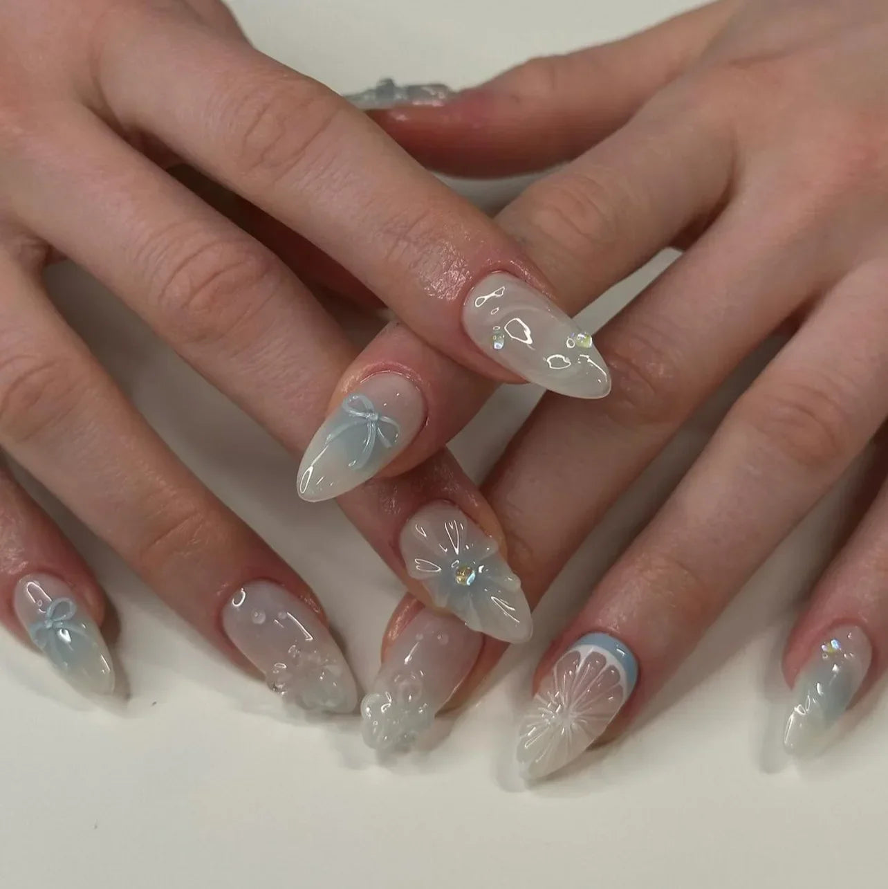 3D Lemon Blue White Striped French Nail Art Summer Chic Short Round False Nails Detachable Finished Fake Nails Press on Nails