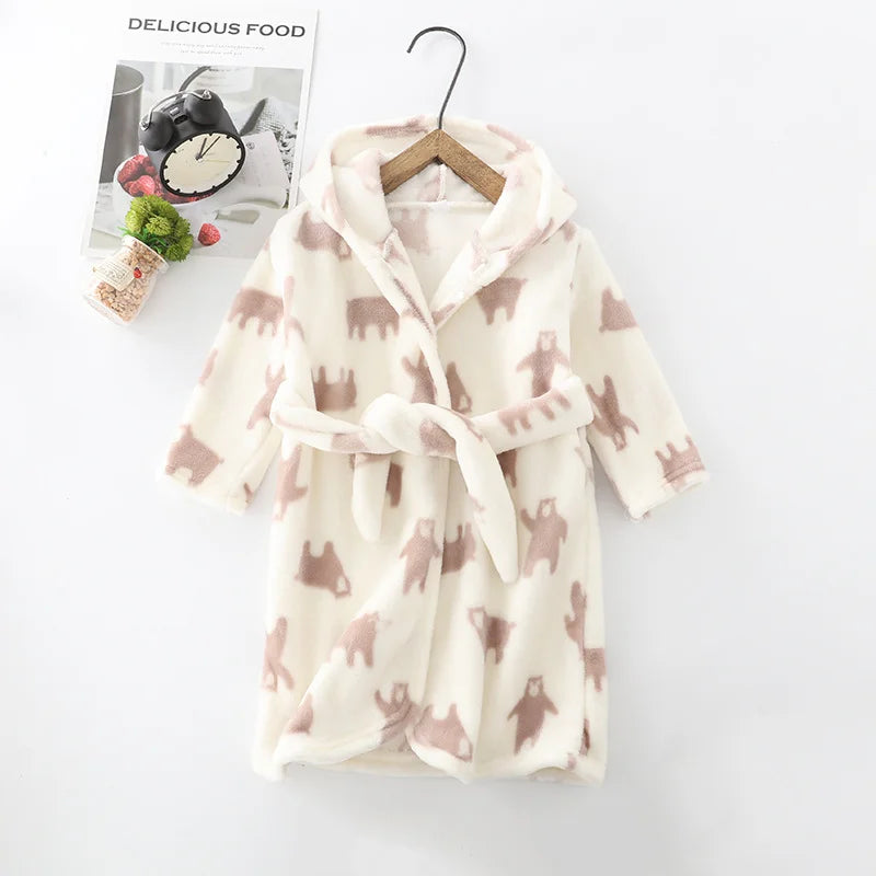 Winter Children Flannel Bath Robe Baby Cartoon Printed Hooded Bathrobe Baby Boy Girl Pajamas Kids Sleepwear Robe Nightgown
