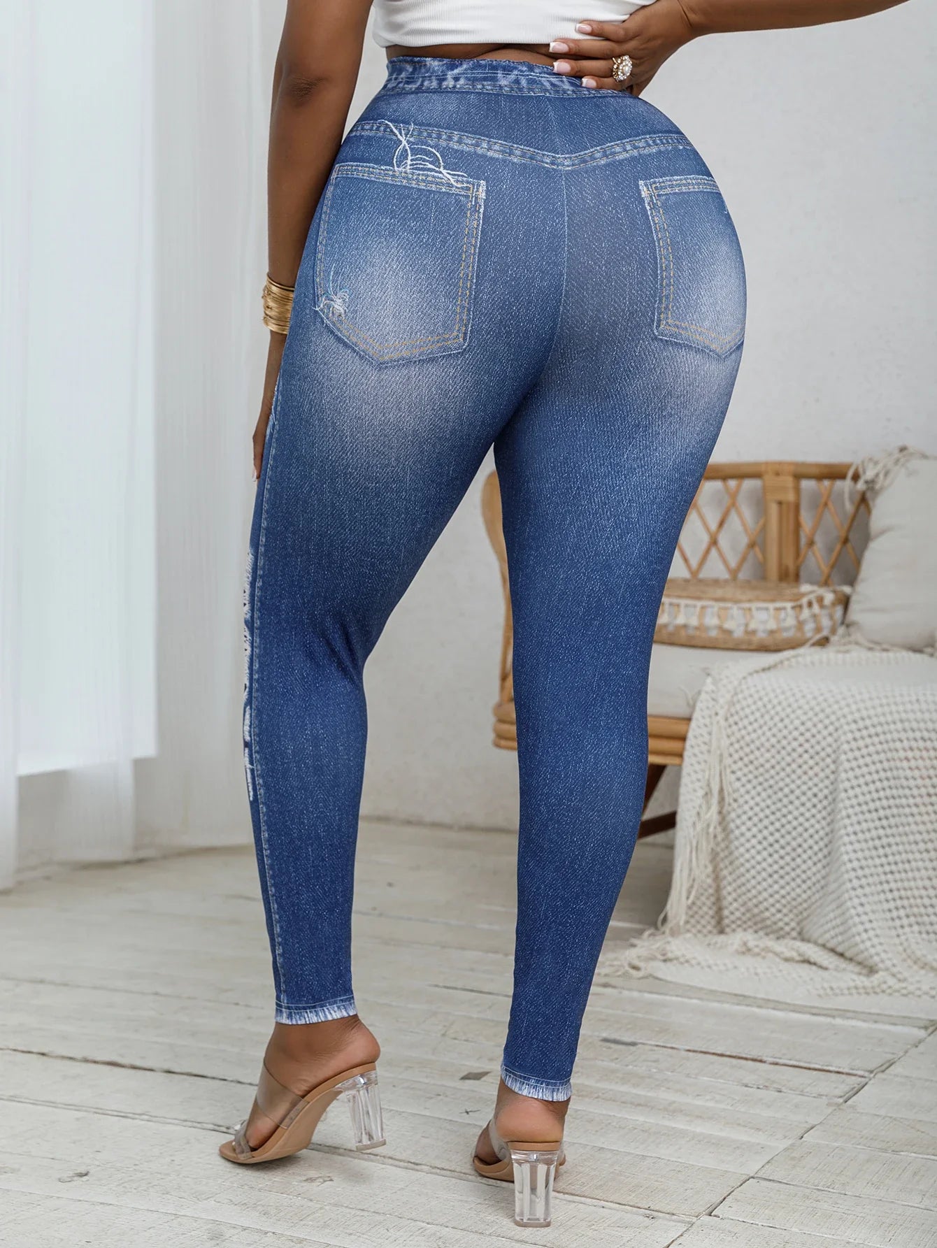 Plus Size Women's Tight Leggings , Ripped Pattern, High Elastic Sports Pants, Comfortable Fashionable Pants.