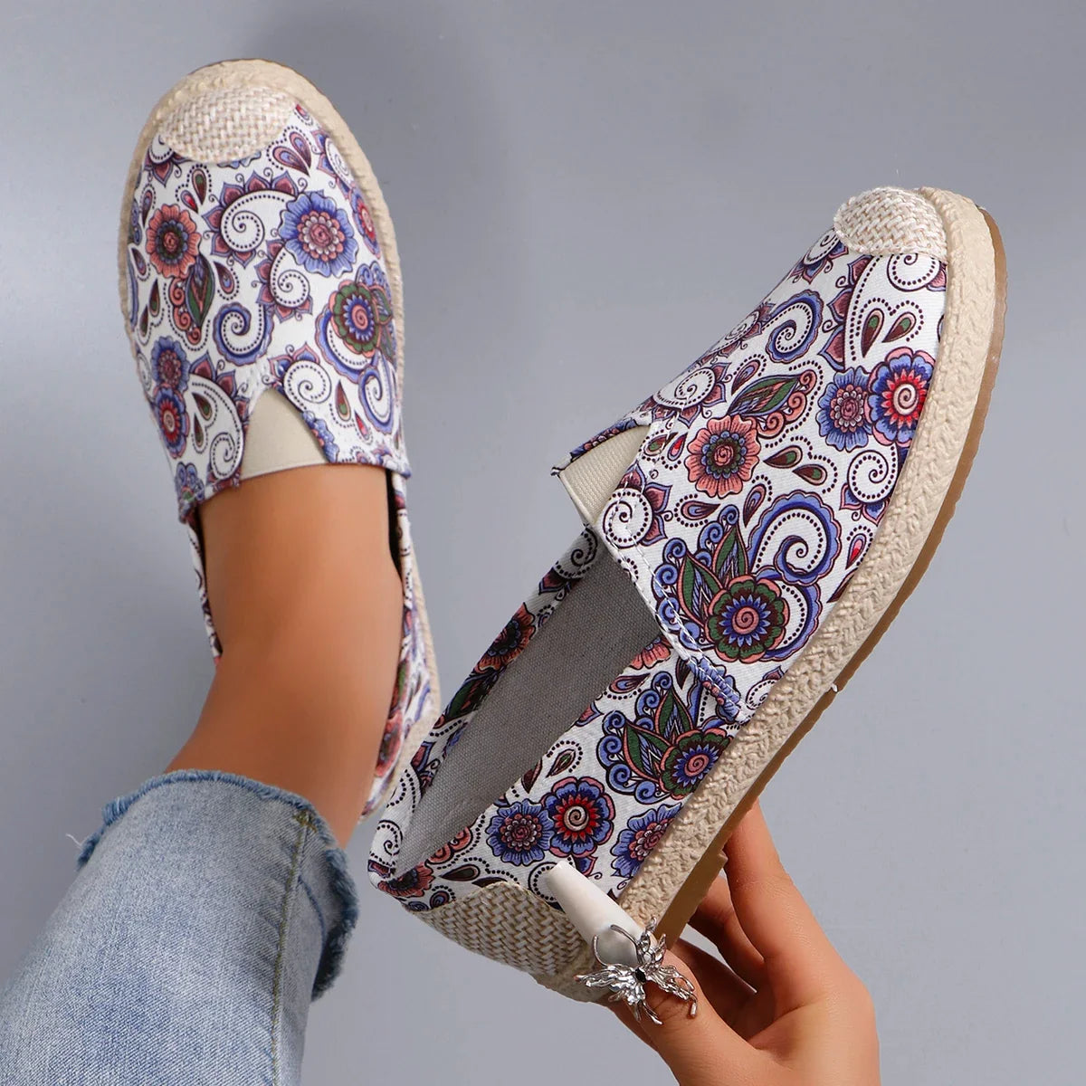 Spring new women's sports shoes, fashionable, breathable, lightweight, non-slip, wear-resistant, casual sports shoes, flat shoes