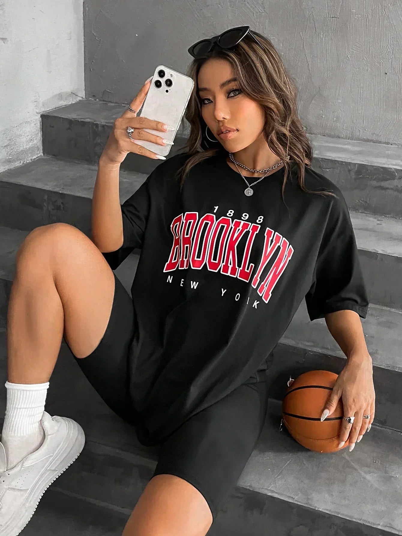 Vintage 1898 Brooklyn New York Women T-Shirts Short Sleeve Casual Clothing .