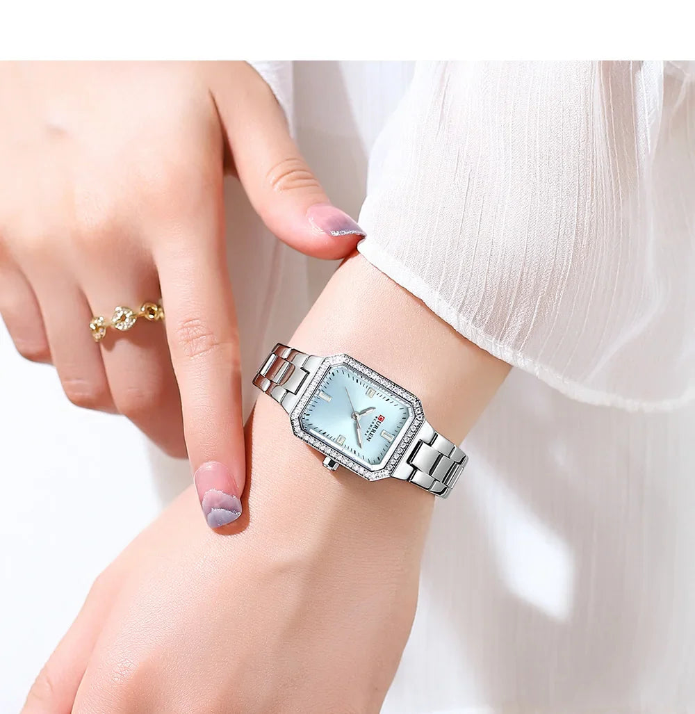 CURREN Luxurious Elegant Women's Watches Classic Rectangular Dial with Rhinestones Luminous Hands Waterproof