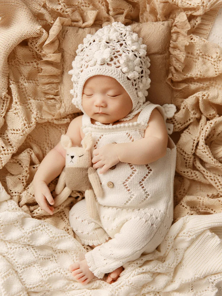 Newborn Photography Props Nordic Style Theme Set Knitted Hollow Jumpsuit Crochet Flower Hat Doll Rainbow Studio Baby Photo Props