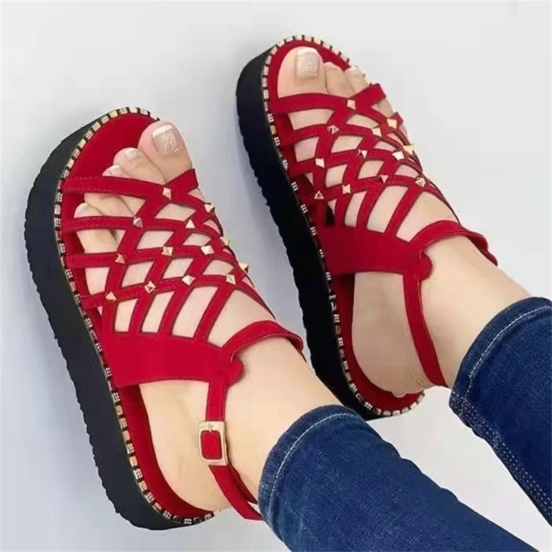 Women's Rivet Sandals 2022 Summer New Fashion Buckle Platform Roman High Heels Casual Sports Beach Wedge Sandals Chaussure Femme