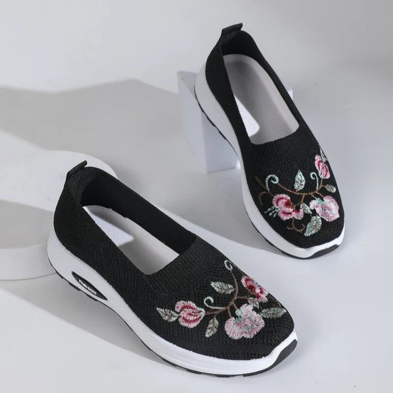 Spring and Autumn New Women's Sports Shoes Fashionable Breathable  Wear-Resistant Casual Sports Shoes Flat Shoes Loafers