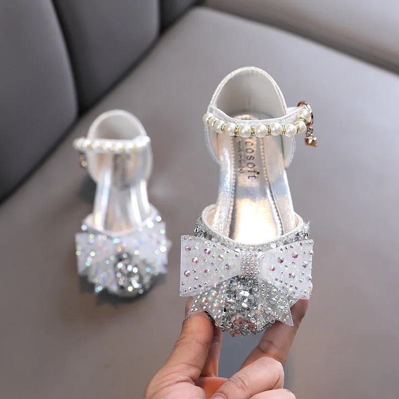 Summer Princess Girls Sandals Sequins Rhinestone Bow Girls Shoes New Baby Perform Prewalker Leather Casual Shoes