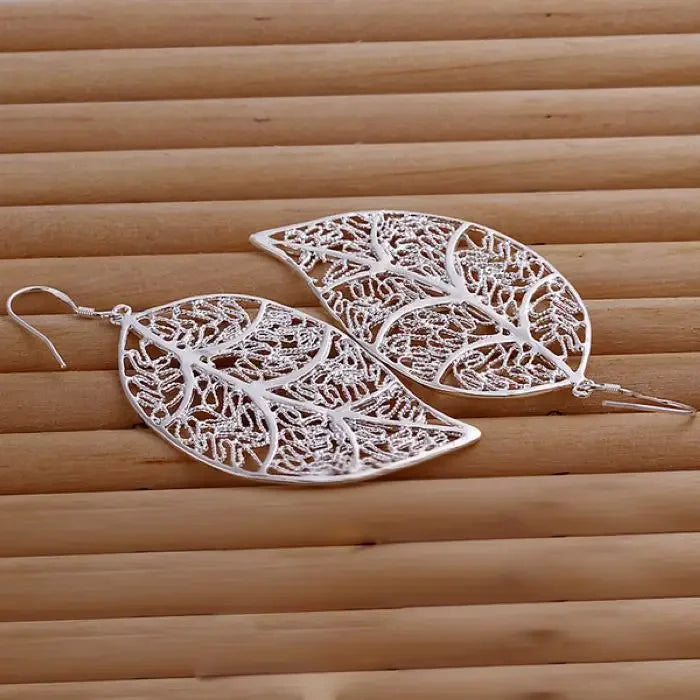 925 Sterling Silver Earring Cute High Quality Nice Charms Women Lady Wedding Fashion Leaf Jewelry