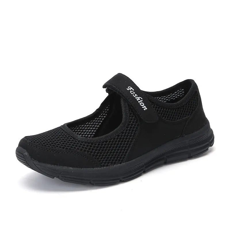 2024 New Casual Shoes Fashion Women's Sneakers Soft Trainers Women Sneakers Slip On Plus Size Shoes Women Ladies Vulcanize Shoes