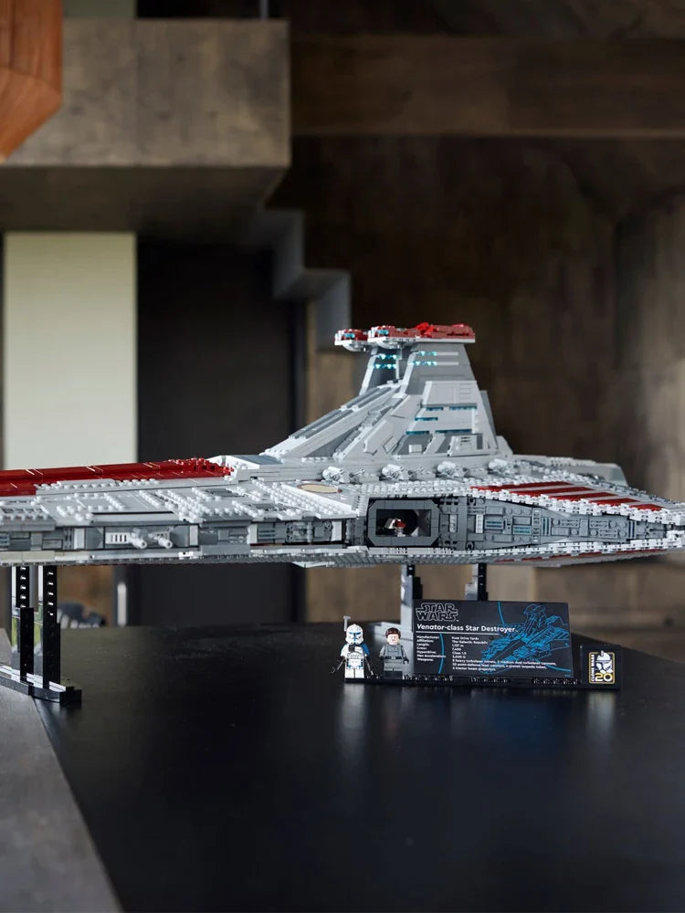 LEGO 75367 Star Wars Venator-Class Republic Attack Cruiser Ultimate Collector Series Building Set for Adults,suitable for Fans