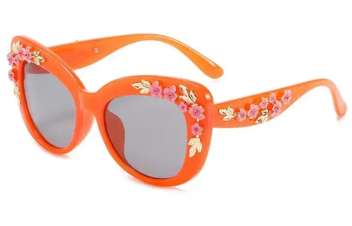 Retro Cat Eyes Sunglasses  Flower Cat Eyes Sunglasses UV400 Butterfly Eyes Broken Plastic Gradient Men's and Women's Sunglasses