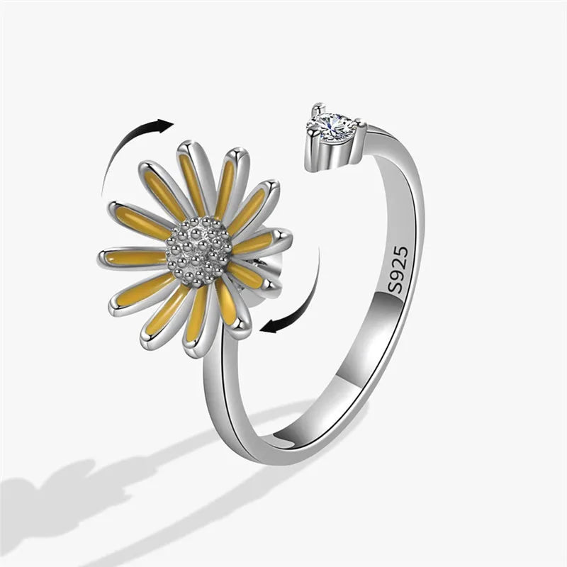 2023 Fashion Beads Anxiety Ring Fidget Spinner Rings Crystal Butterfly Flower Star Moon Ring Anti Stress Jewelry Gift