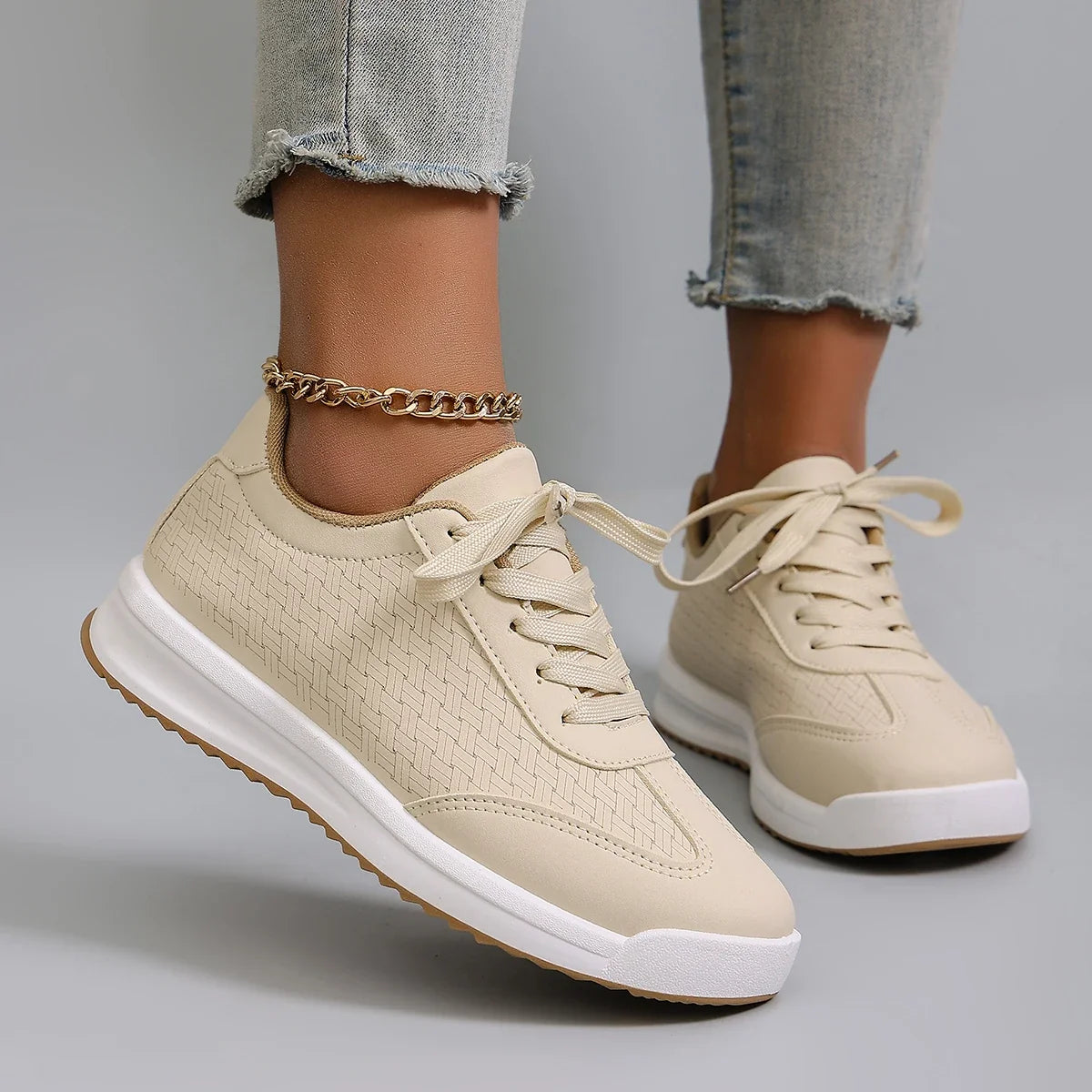 Spring new women's sports shoes, fashionable, breathable, lightweight, non-slip, wear-resistant, casual sports shoes, flat shoes