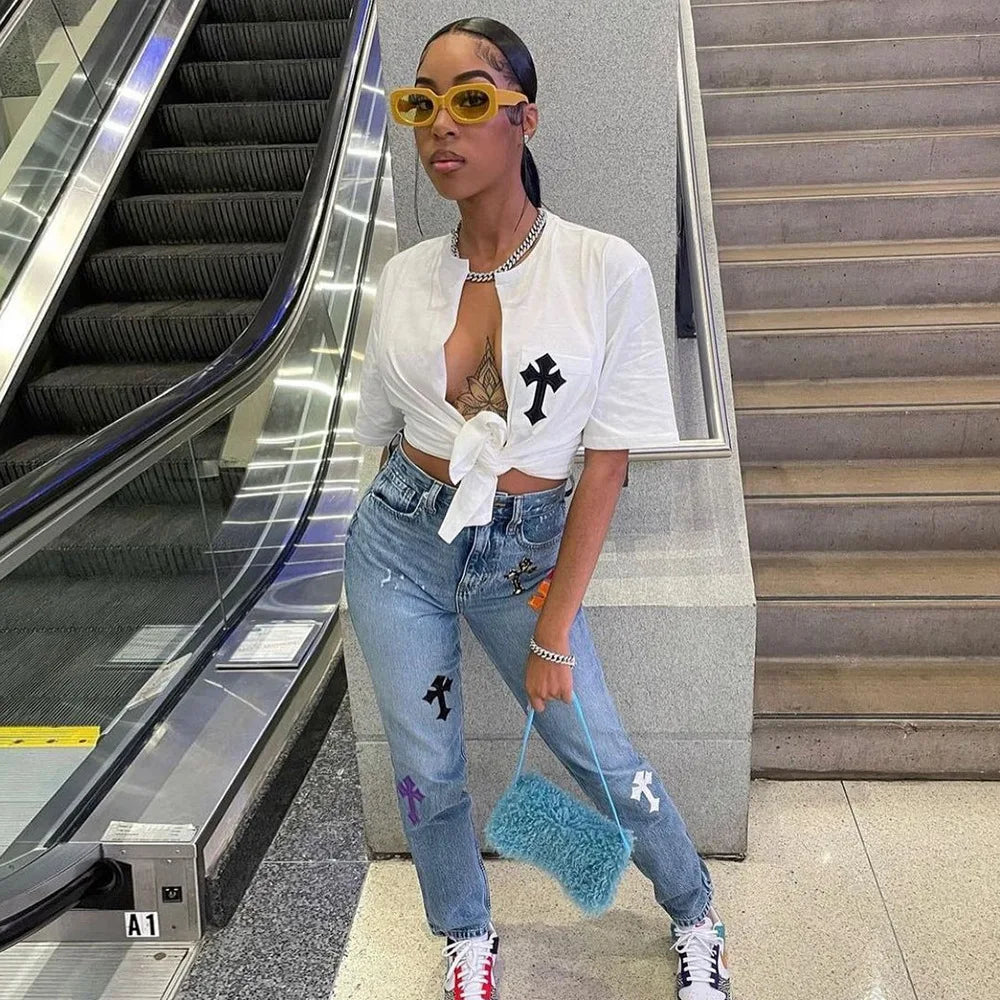 Perl White Cross Hollow Out Shirts for Women Summer Short Sleeve Female Clothes Fashion Christianity Pattern Crop Top Casual Tee