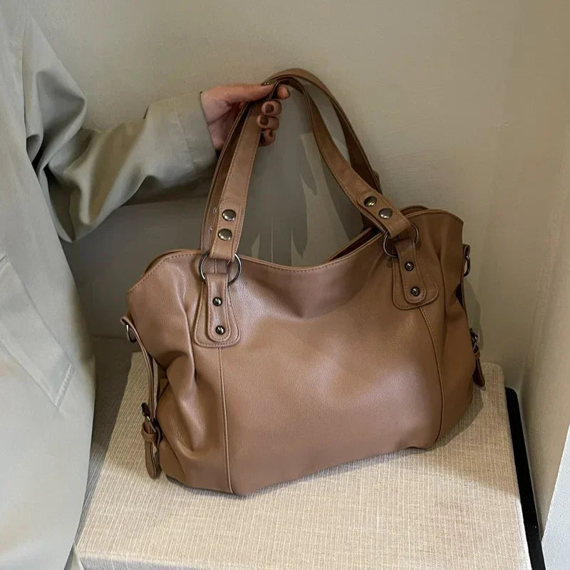 Soft Interior Compartment Shoulder Bags, 2026 High Quality Contrasting Colors Bags for Women.
