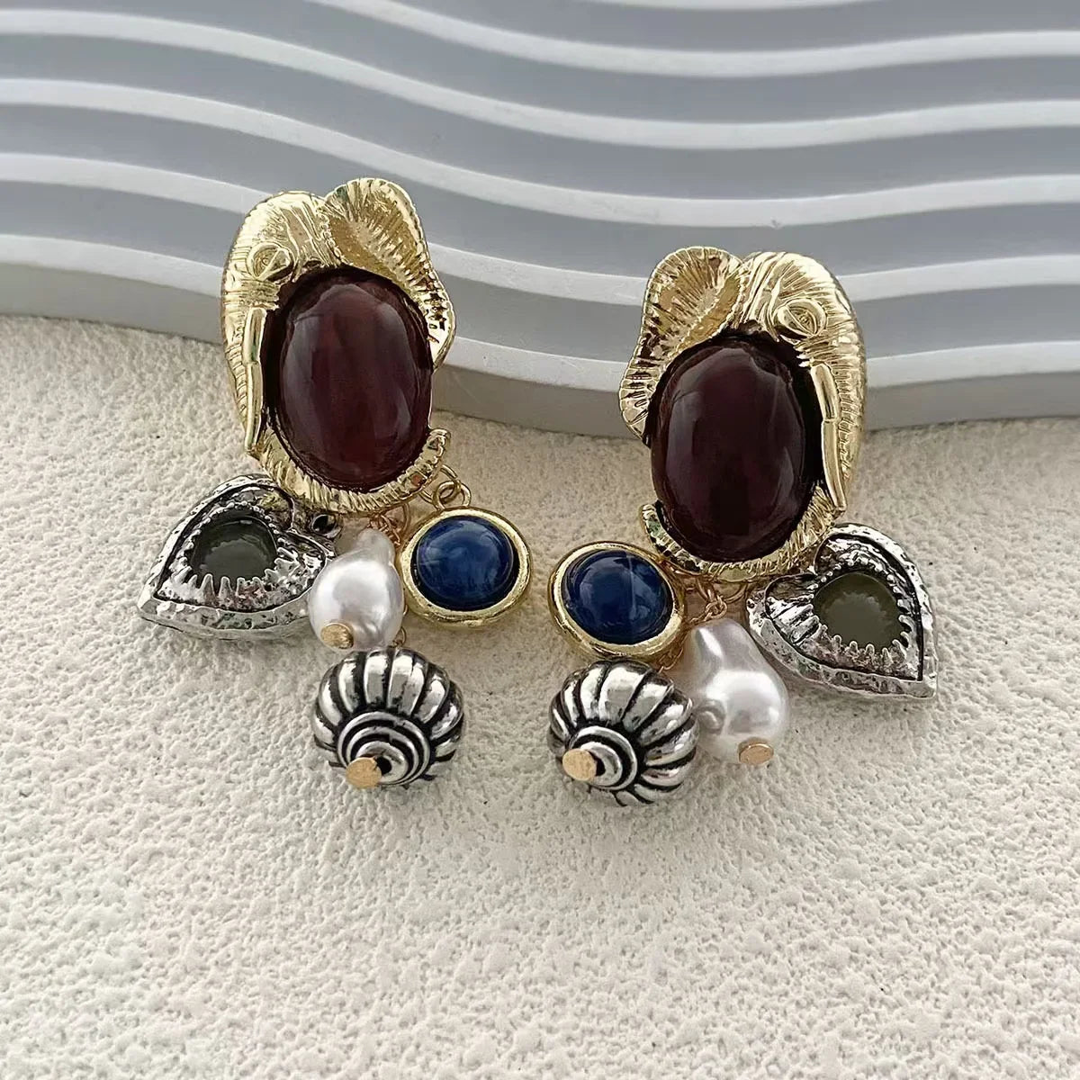 Zvoijio New Personalized Retro Fashion Multiple Pendant Necklace