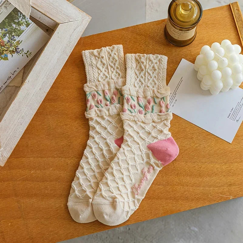 New Style Crew Socks for Women Spring Fashion Cute Flower Long Cotton Socks Japanese Style Breathable Casual Trendy Absorb Sweat