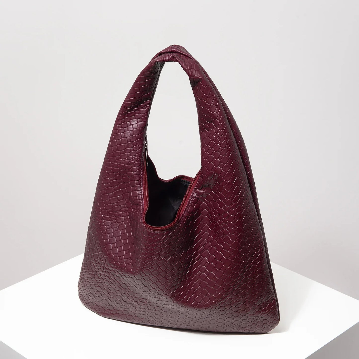Retro Artificial Woven Leather Shoulder Bag, Women's Handbag, Large Capacity Tote Bag, Crescent Bag, Zipper Armpit Bag, Daily Commuter Bag (Random Pattern)